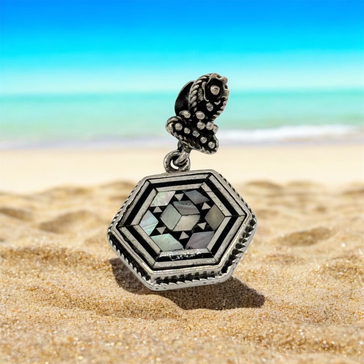 925 Sterling silver,inlaid with mother of pearl