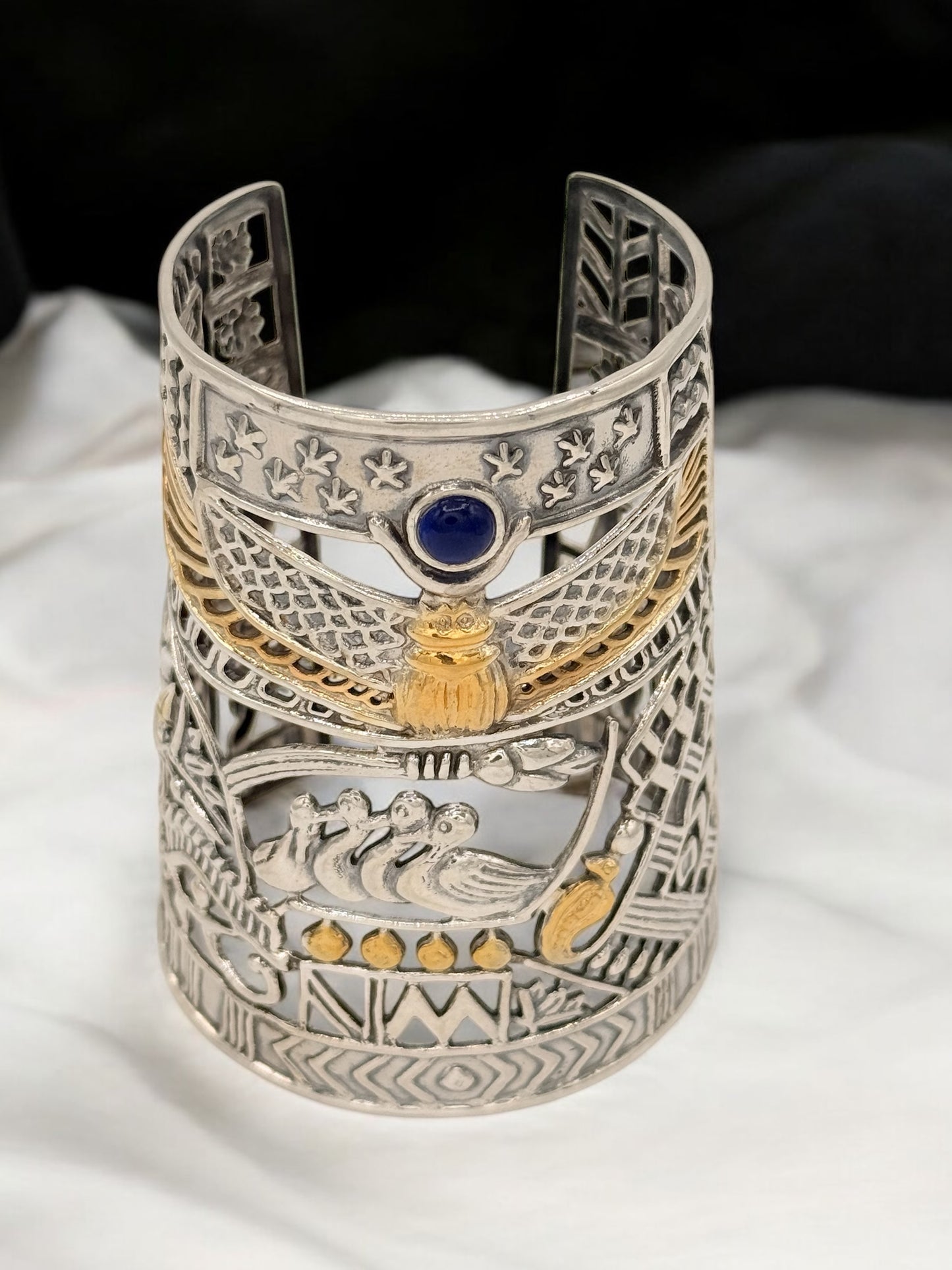 925 Sterling Silver hand cuff pharaoh Queen hand cuff, yellow is gold plated