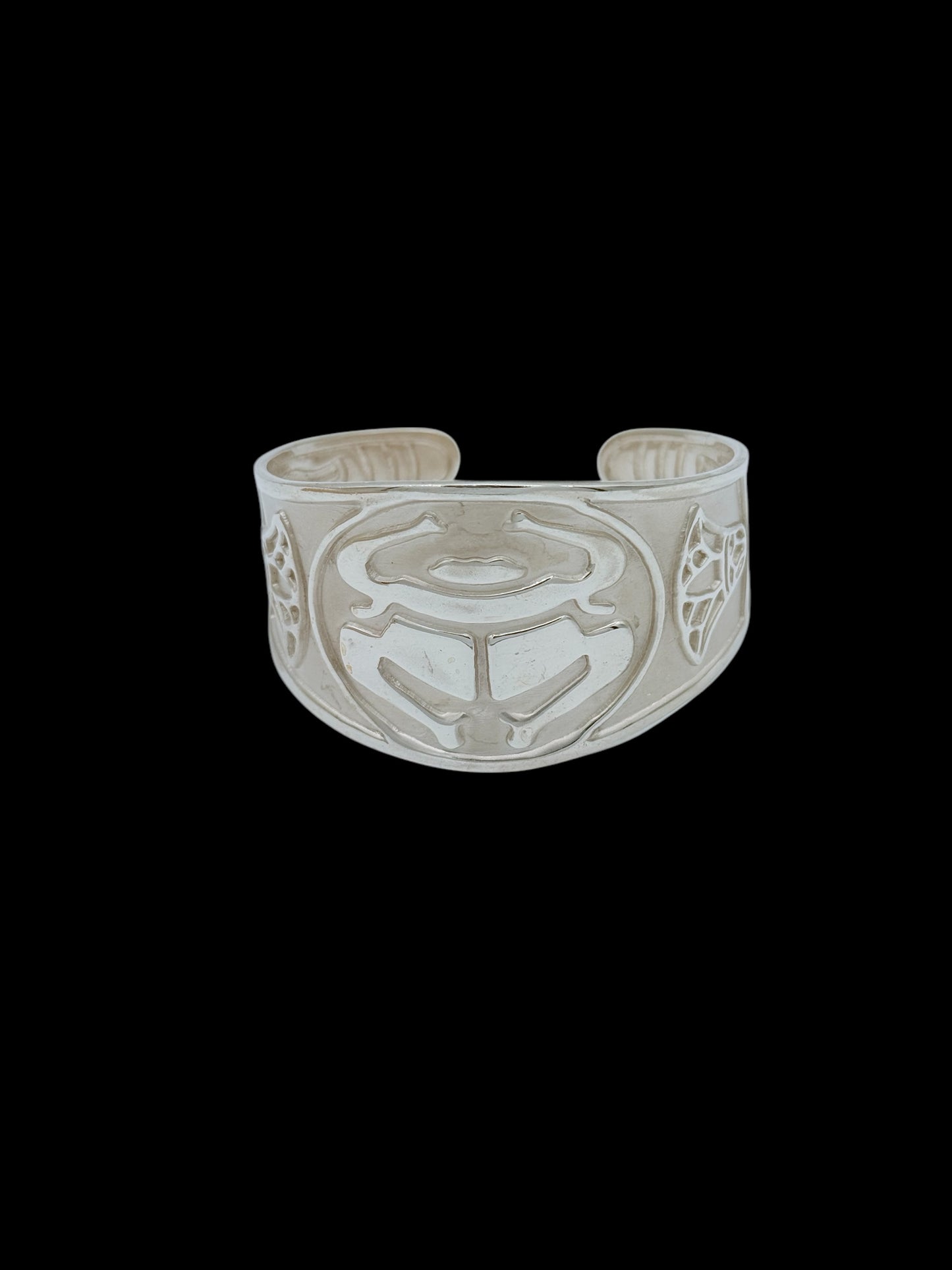 925 Sterling Silver hand cuff,engraved is Egyptian pharaoh scarab