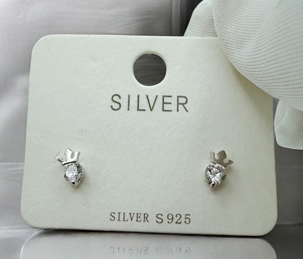 925 Sterling silver earrings inlaid with cubic zirconia
