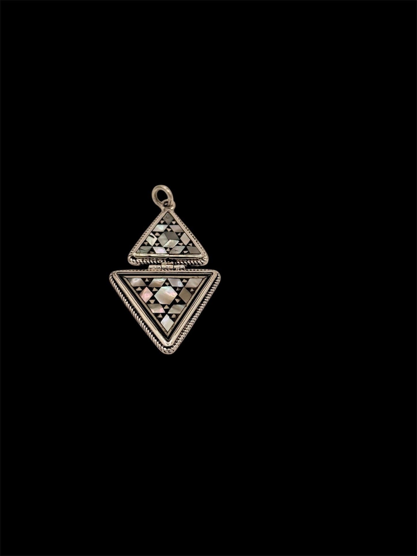 Hand made 925 sterling silver inlaid with mother of pearl