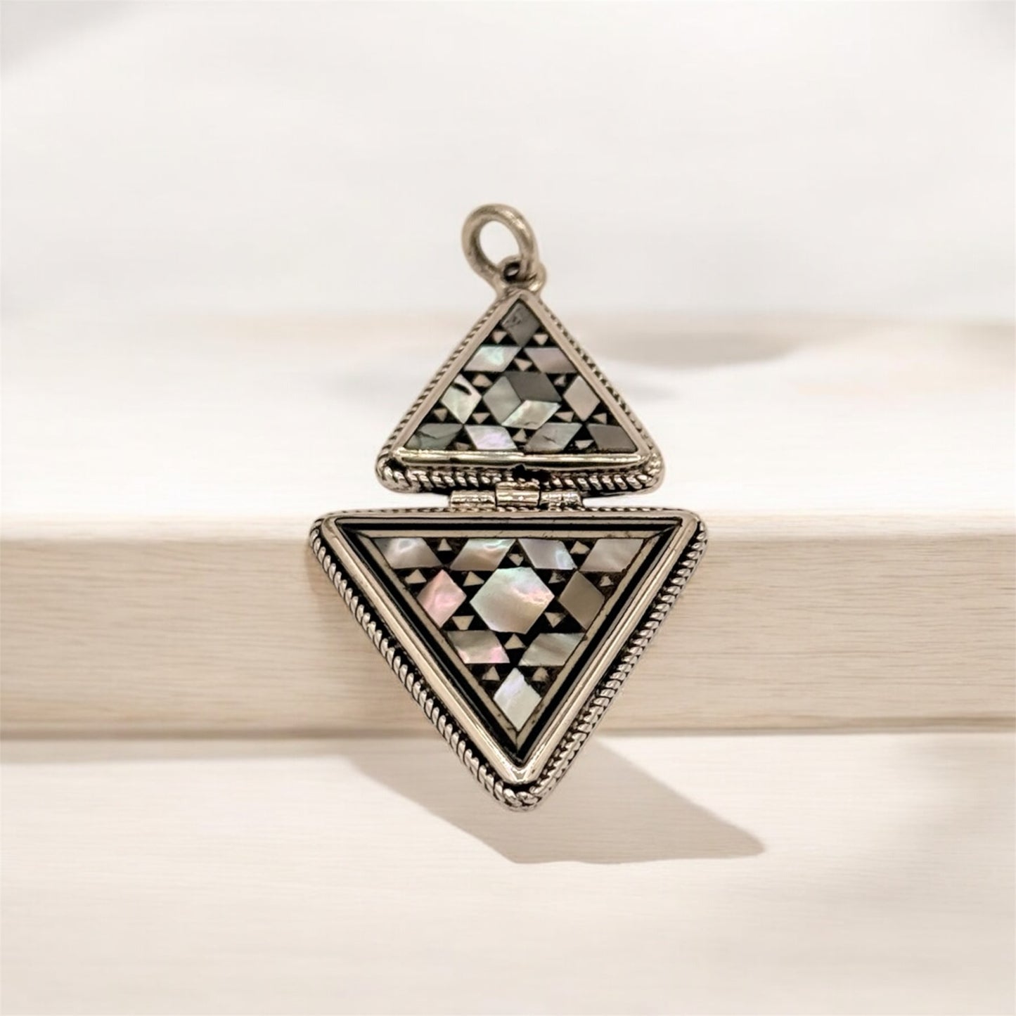Hand made 925 sterling silver inlaid with mother of pearl