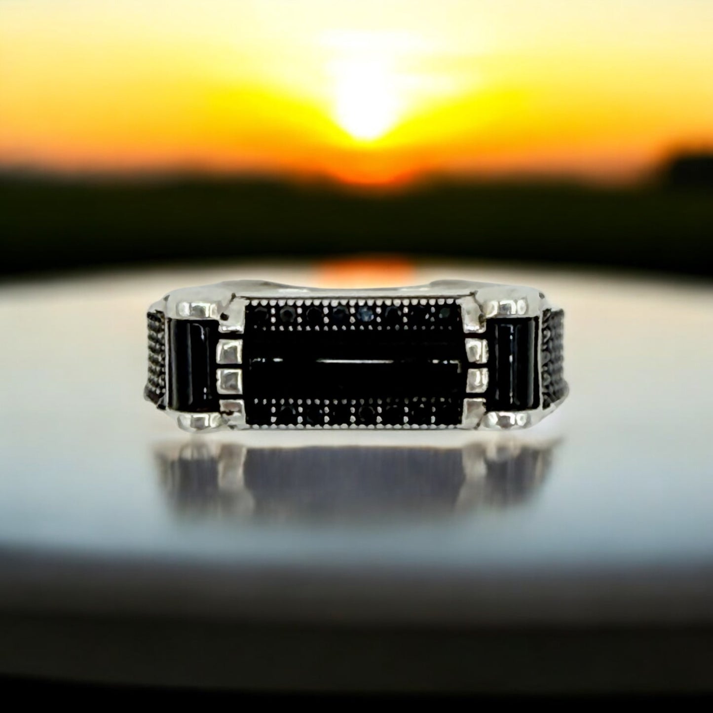 925 Sterling silver inlaid with Black onyx stone